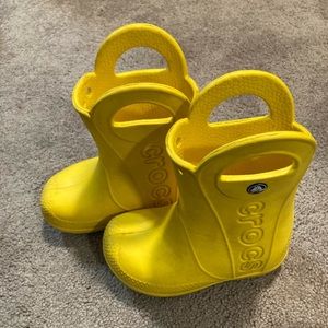 Rain Boots - Crocs - yellow - Toddler size 8